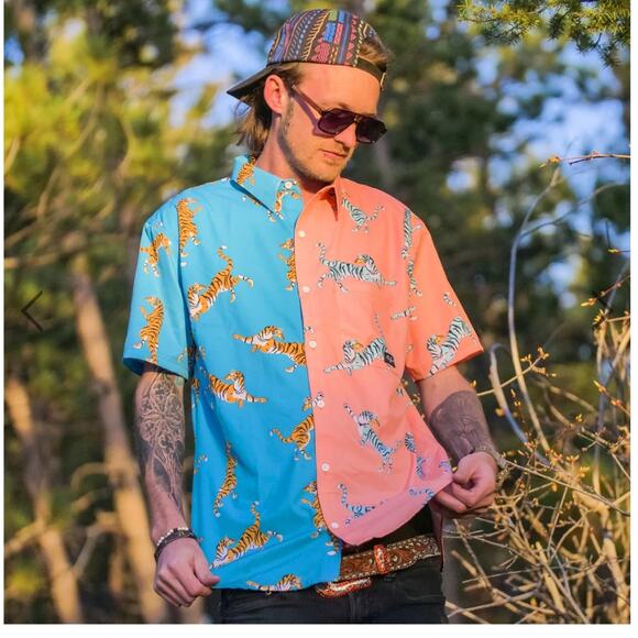 B Fresh Pizza Tiger Button Down Casual Novelty Shirt Mens Large - Picture 2 of 4